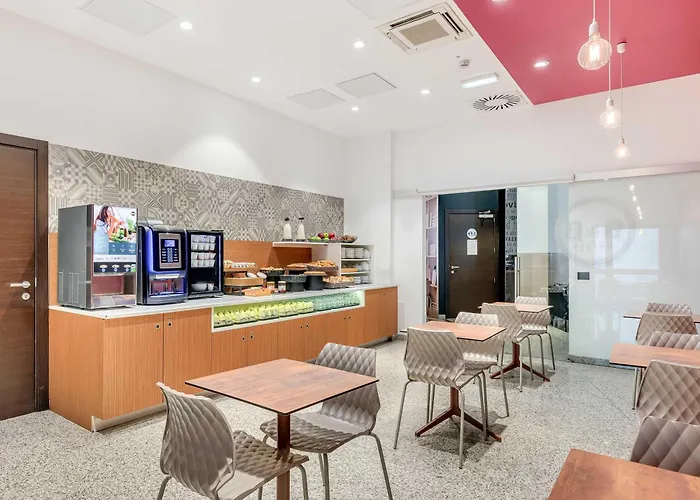 San Siro Szálloda 3*